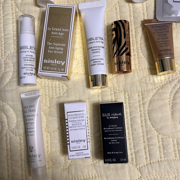 Sisley Paris Makeup Bundle - Picture 2 of 7